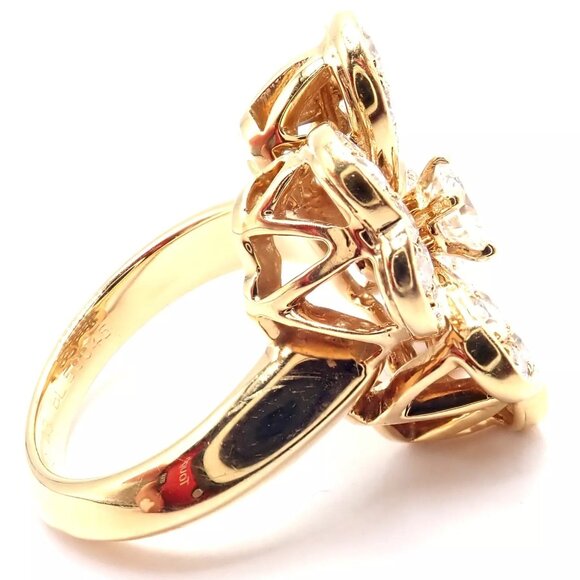 Authentic! Van Cleef & Arpels Cosmos 18k Yellow Gold Diamond Medium Model Ring - Picture 6 of 13